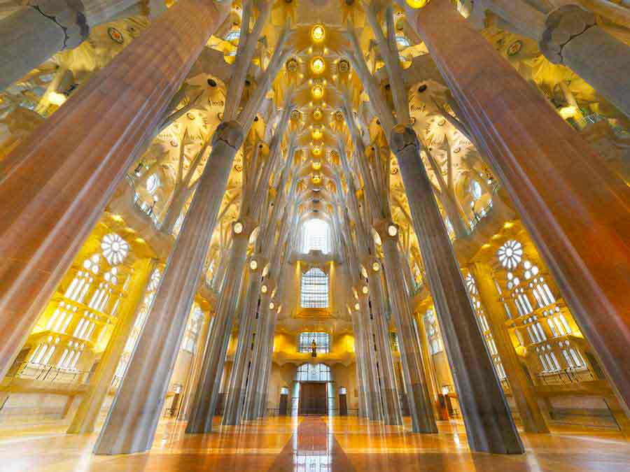 Sagrada Familia Barcelona Sagrada Familia Barcelona inside, photo by Wieslaw Sadurski